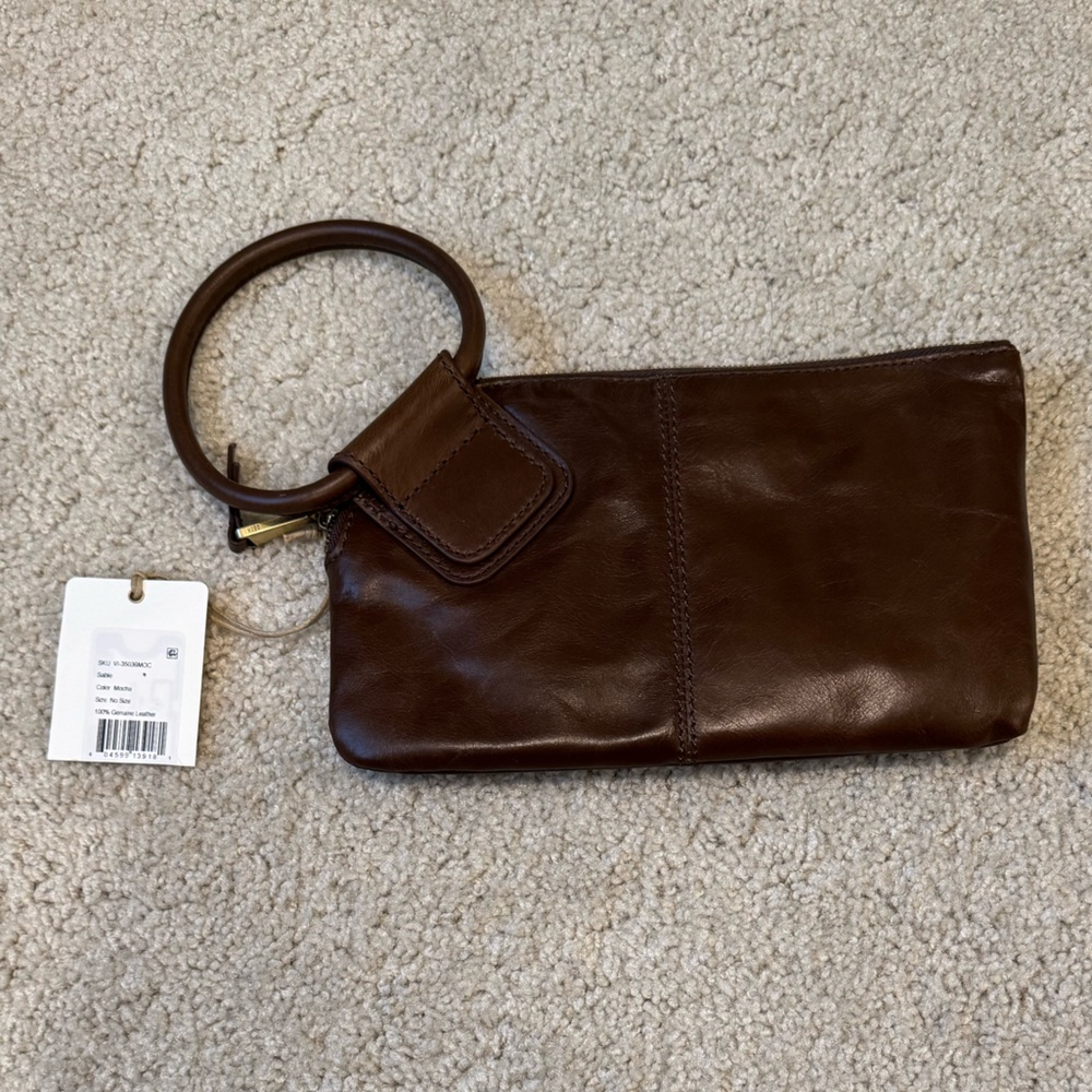 BRAND NEW W TAGS Hobo Sable Wristlet Mocha